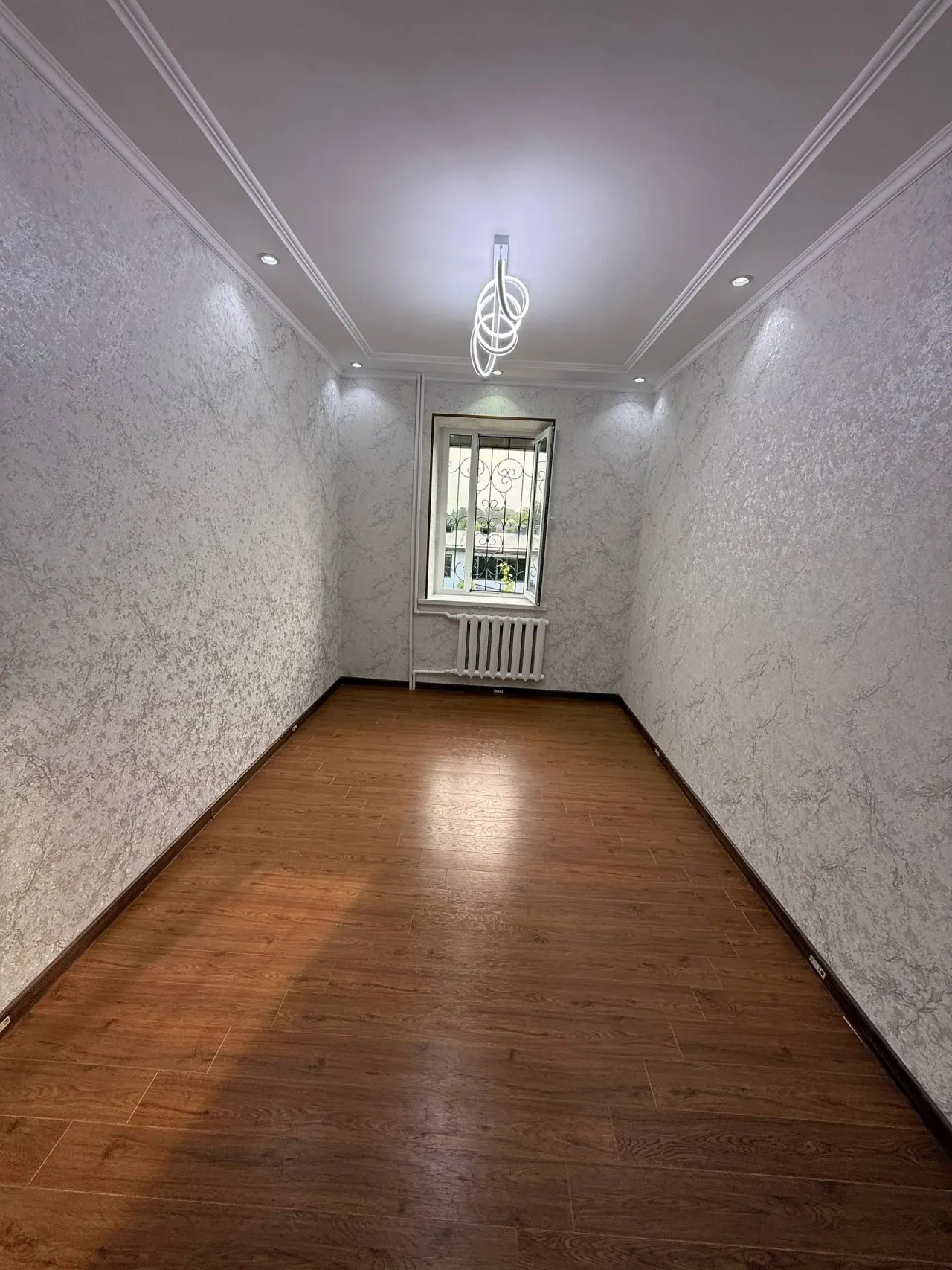 Сотилади 3 хонали квартира, 75 м², 3/4 қават — Мирзо Улуғбек тумани
