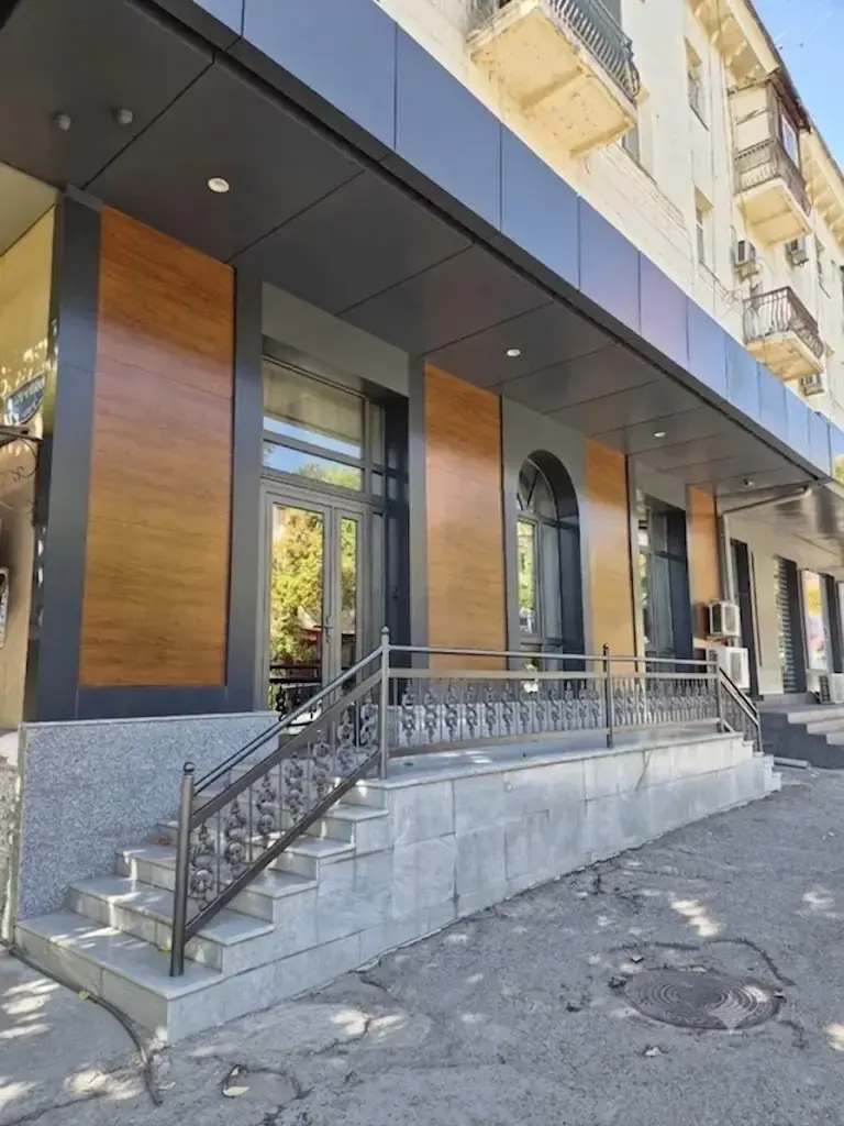 Ижарага берилади тижорат биноси, 150 м² — Шайхонтоҳур тумани