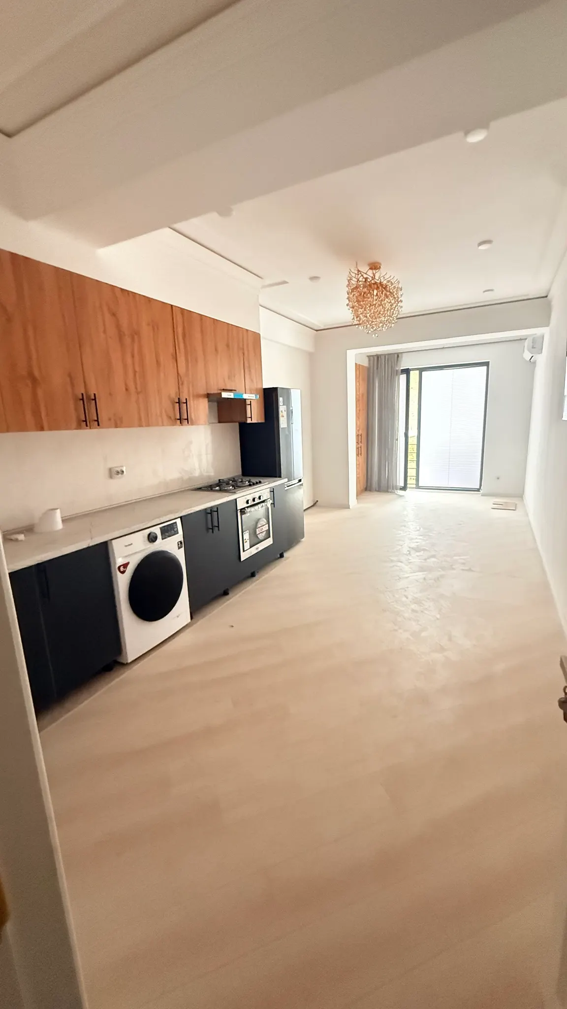 Sotiladi 2 xonali kvartira, 95,8 m², 7/8 qavat — Boʻstonliq tumani