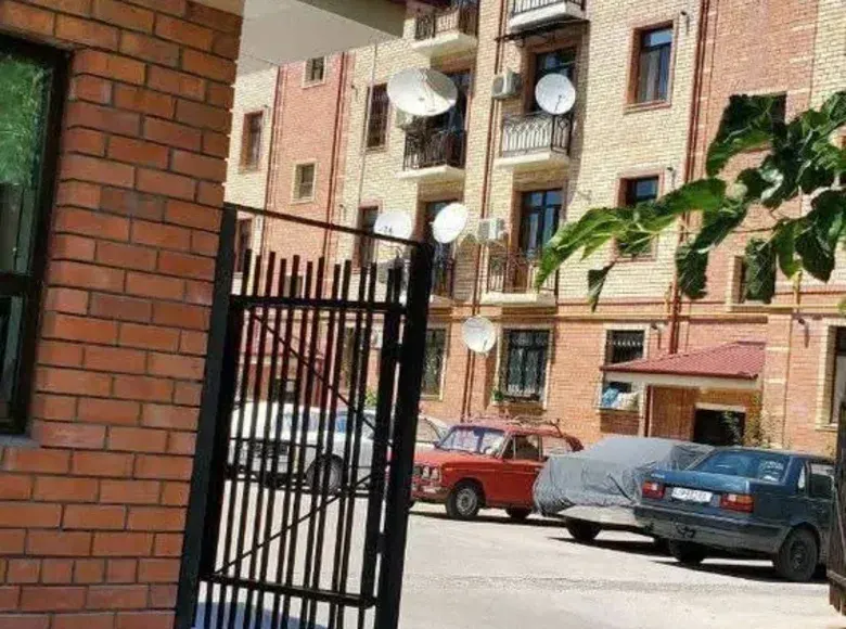 Ижарага берилади 3 хонали квартира, 90 м², 3/5 қават — Миробод тумани