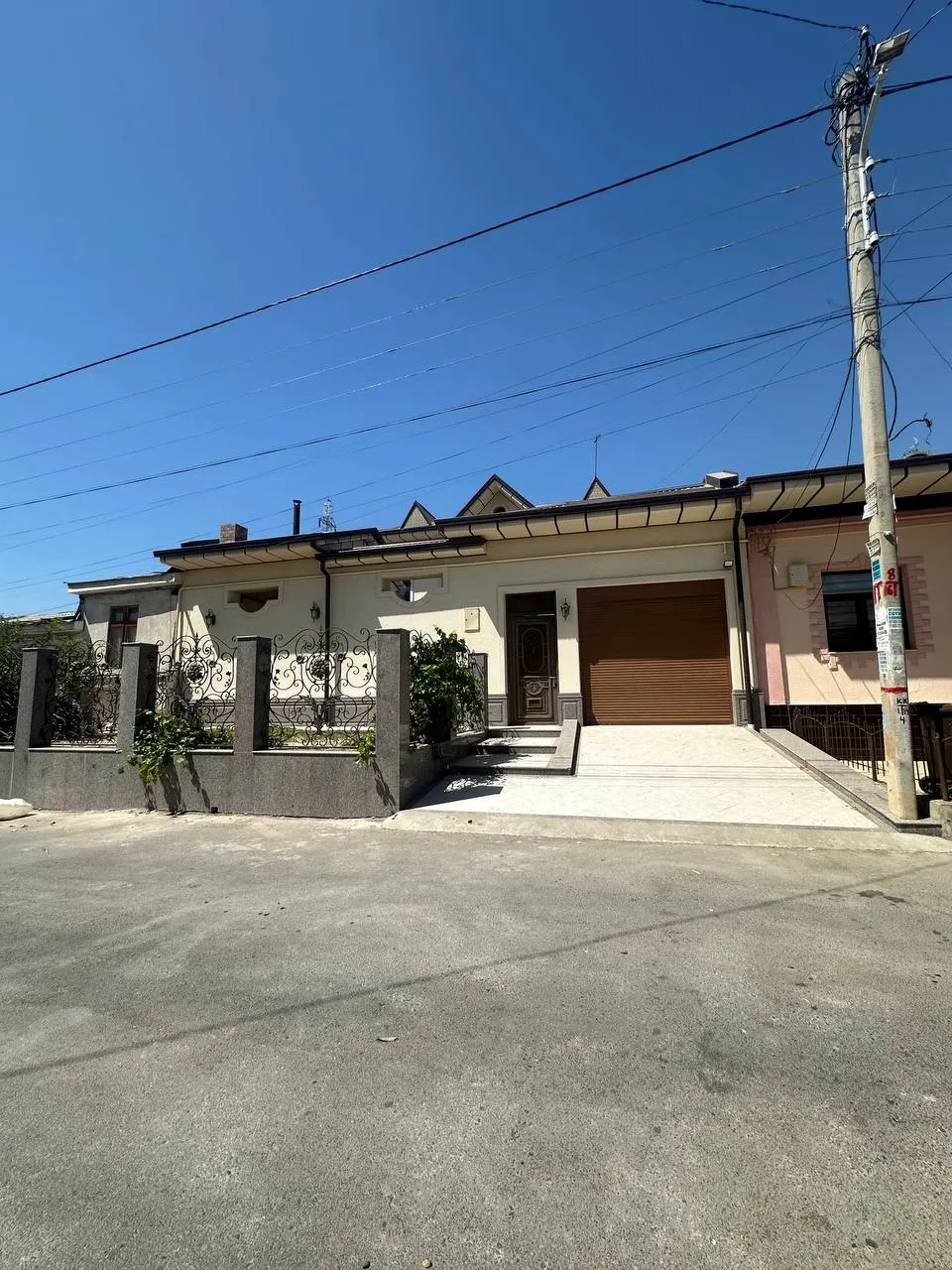 Ijaraga beriladi 6 xonali hovli uy, 2.5 sotix, 250 m² — Shayxontohur tumani