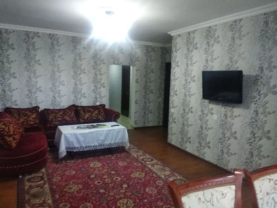 Сдаётся 2-комнатная квартира, 56 м², 3/8 этаж — Яккасарайский район