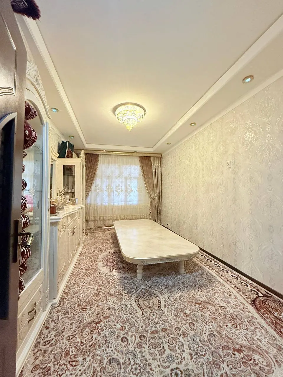 Сотилади 3 хонали квартира, 78 м², 1/4 қават — Яшнобод тумани