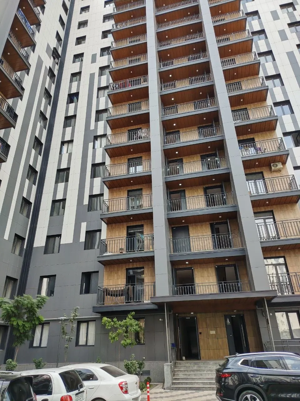 Сотилади 3 хонали квартира, 76 м², 4/16 қават — Сергели тумани