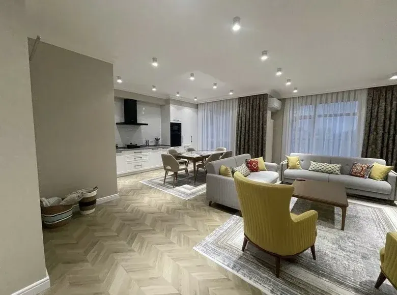 Сдаётся 2-комнатная квартира, 60 м², 6/8 этаж — Чиланзарский район
