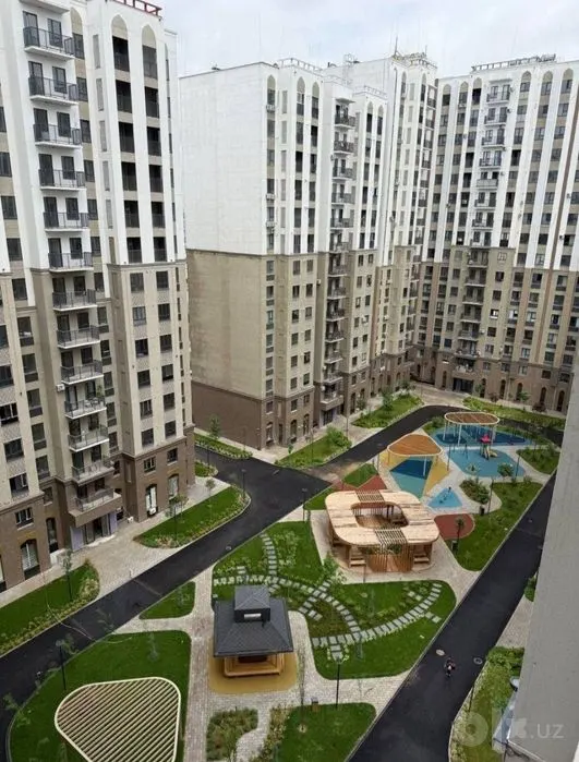 Продаётся 2-комнатная квартира, 54 м², 14/16 этаж — Мирабадский район