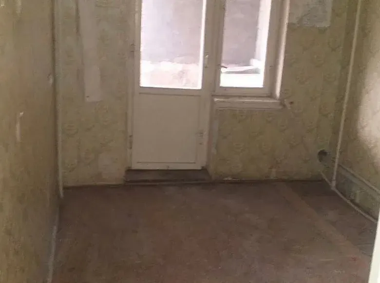 Сотилади 3 хонали квартира, 85 м², 2/5 қават — Фарғона шаҳри