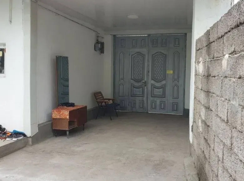 Сотилади 3 хонали ҳовли уй, 600 м² — Қибрай тумани