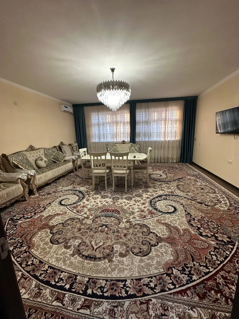 Продаётся 2-комнатная квартира, 66 м², 6/7 этаж — Янгихаётский район