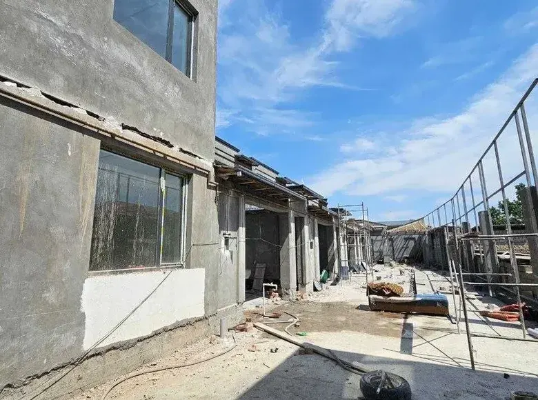 Sotiladi 5 xonali hovli uy, 1.5 sotix, 150 m² — Sergeli tumani
