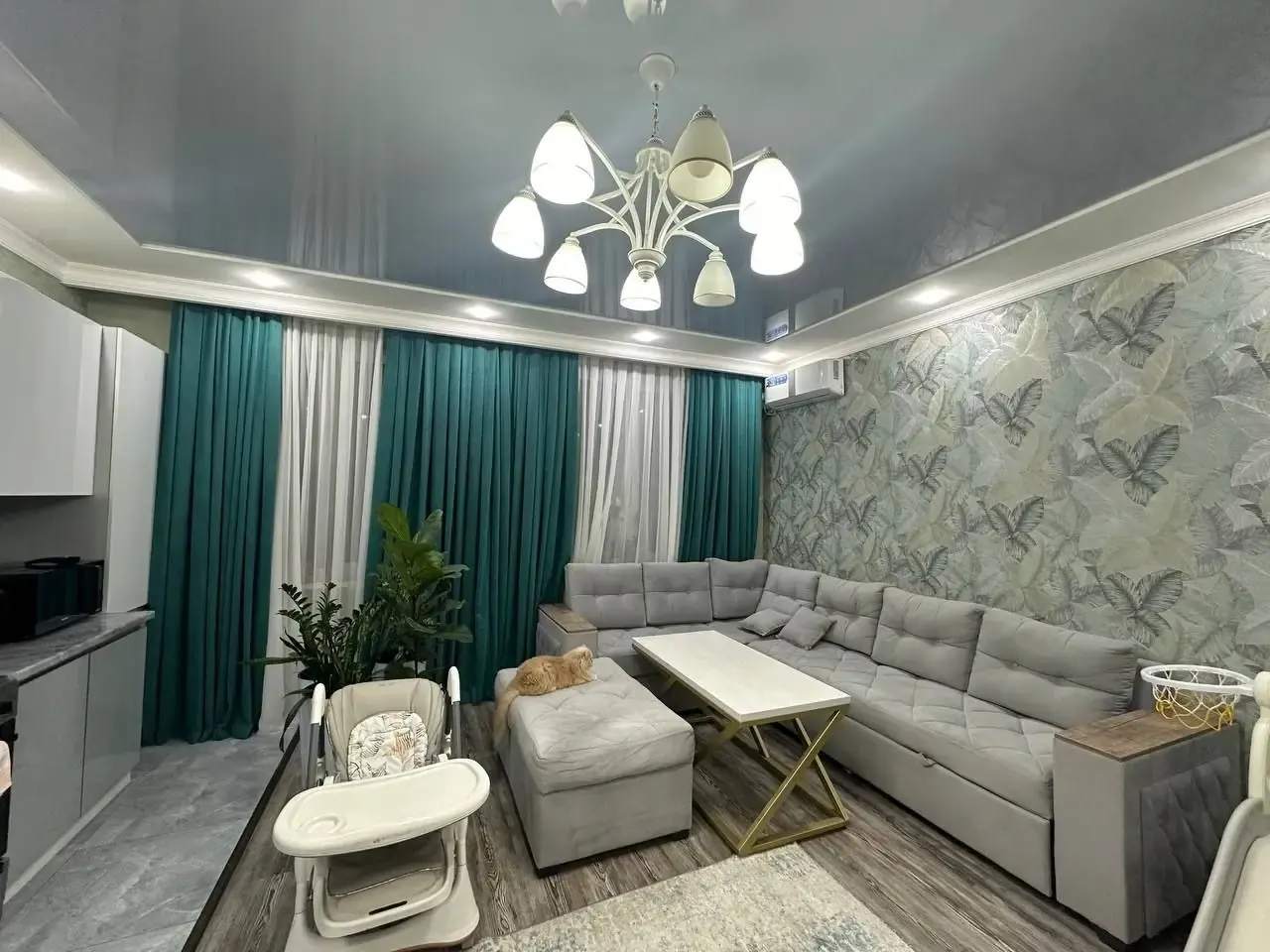 Sotiladi 3 xonali kvartira, 97 m², 4/9 qavat — Mirzo Ulugʻbek tumani