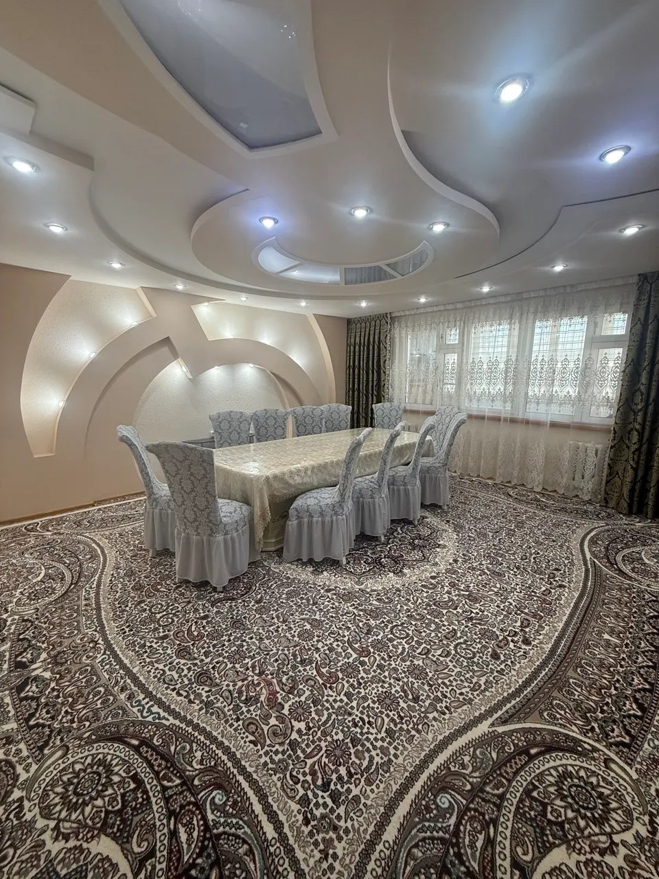 Продаётся 8-комнатный дом, 115 м², 4 этажа — Алмазарский район