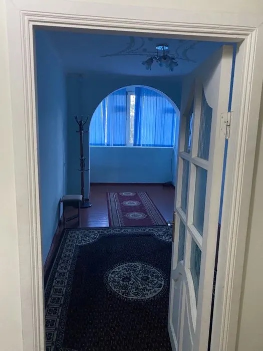Сдаётся 6-комнатная квартира, 110 м², 4/9 этаж — Шайхантахурский район