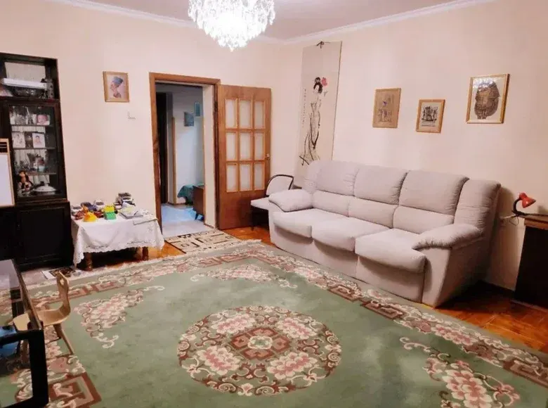 Продаётся 3-комнатная квартира, 78 м², 3/9 этаж — Яккасарайский район