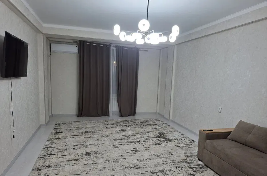Ijaraga beriladi 3 xonali kvartira, 75 m², 10/12 qavat — Yakkasaroy tumani