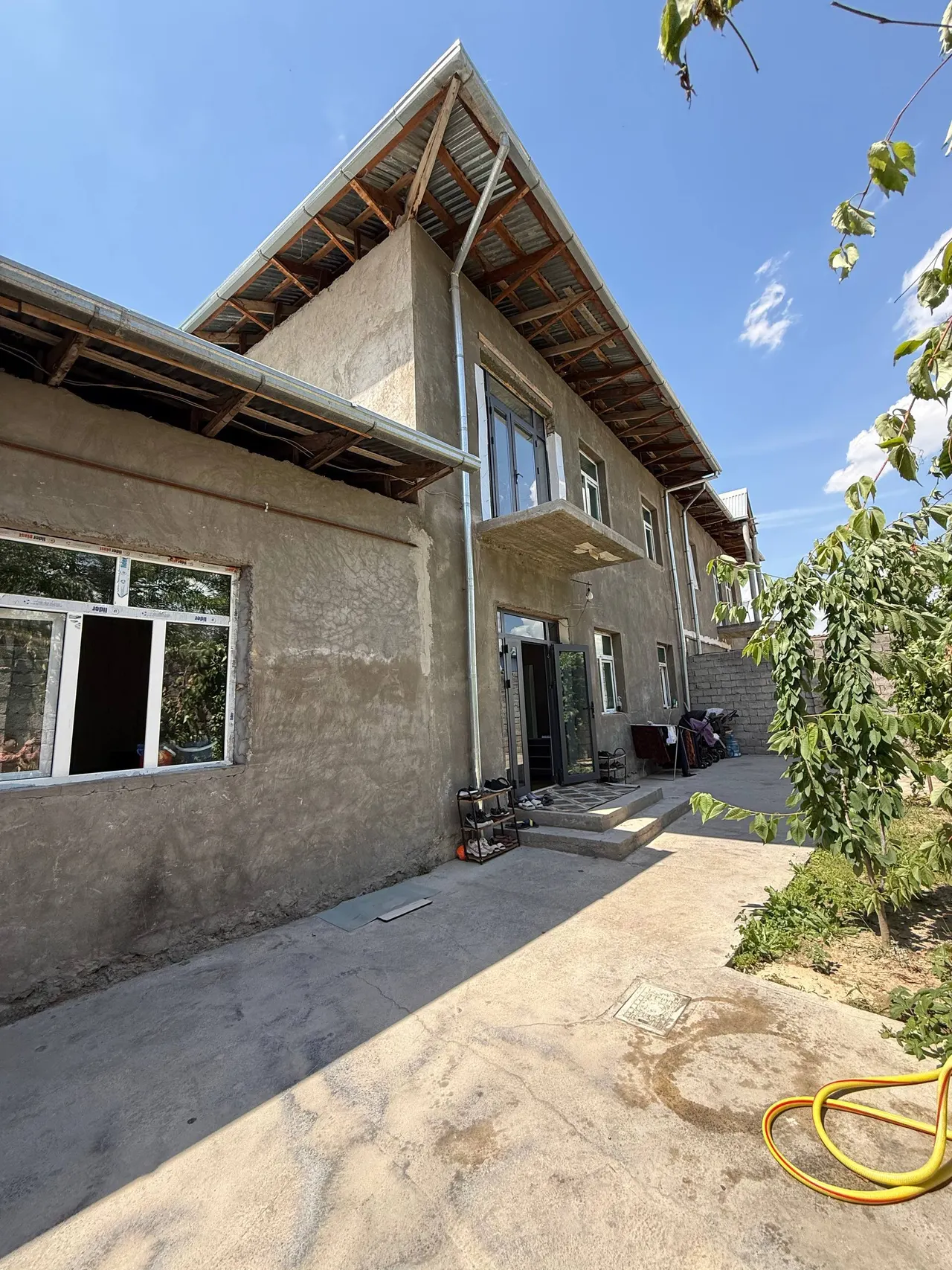 Продаётся 6-комнатный дом, 2 сот., 2 этажа — Сергелийский район