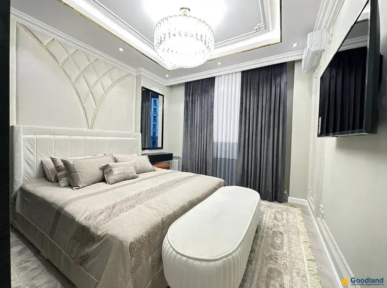Сотилади 4 хонали квартира, 150 м², 3/5 қават — Мирзо Улуғбек тумани