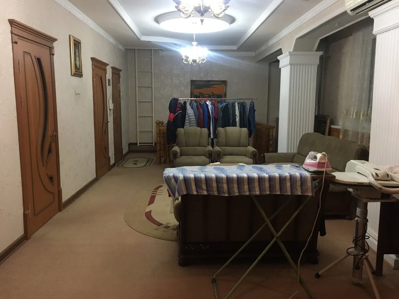 Продаётся 4-комнатный дом, 4 сот., 300 м², 2 этажа — Мирабадский район