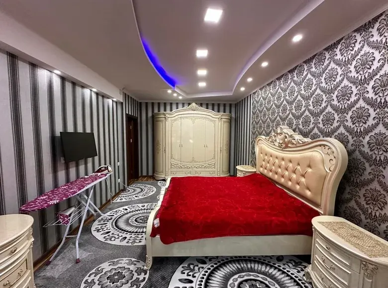 Продаётся 3-комнатная квартира, 105 м², 2/7 этаж — Тамдынский район
