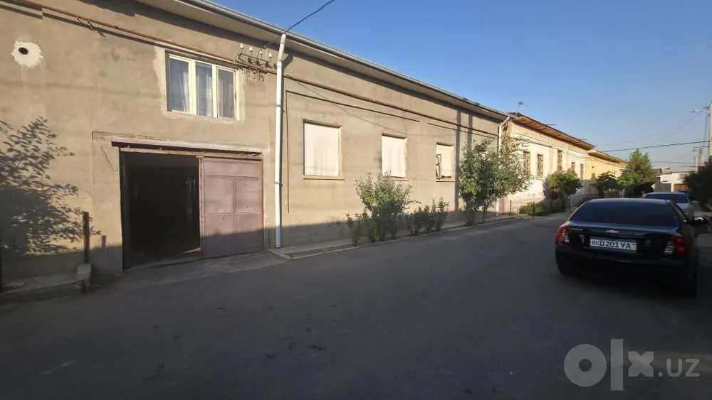 Сотилади 6 хонали ҳовли уй, 5 сотих, 89 м² — Яшнобод тумани