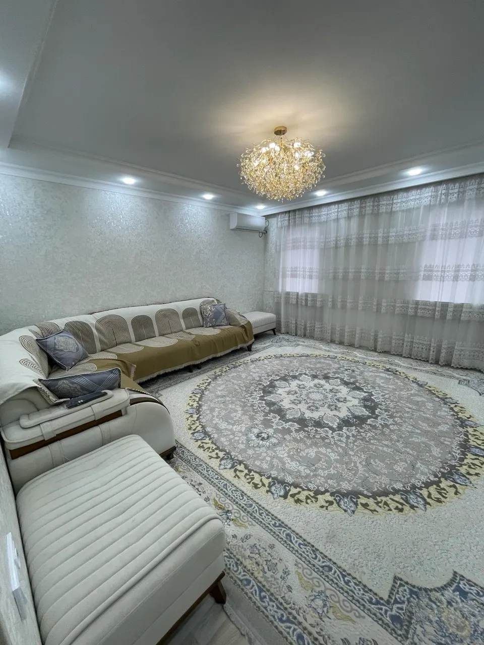 Сдаётся 4-комнатная квартира, 92 м², 6/9 этаж — Алмазарский район