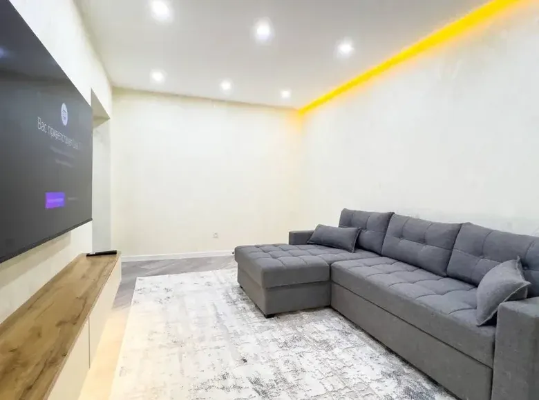 Сотилади 1 хонали квартира, 40 м², 2/4 қават — Мирзо Улуғбек тумани