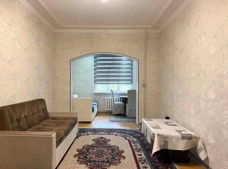 Сотилади 2 хонали квартира, 60 м², 2/4 қават — Яшнобод тумани