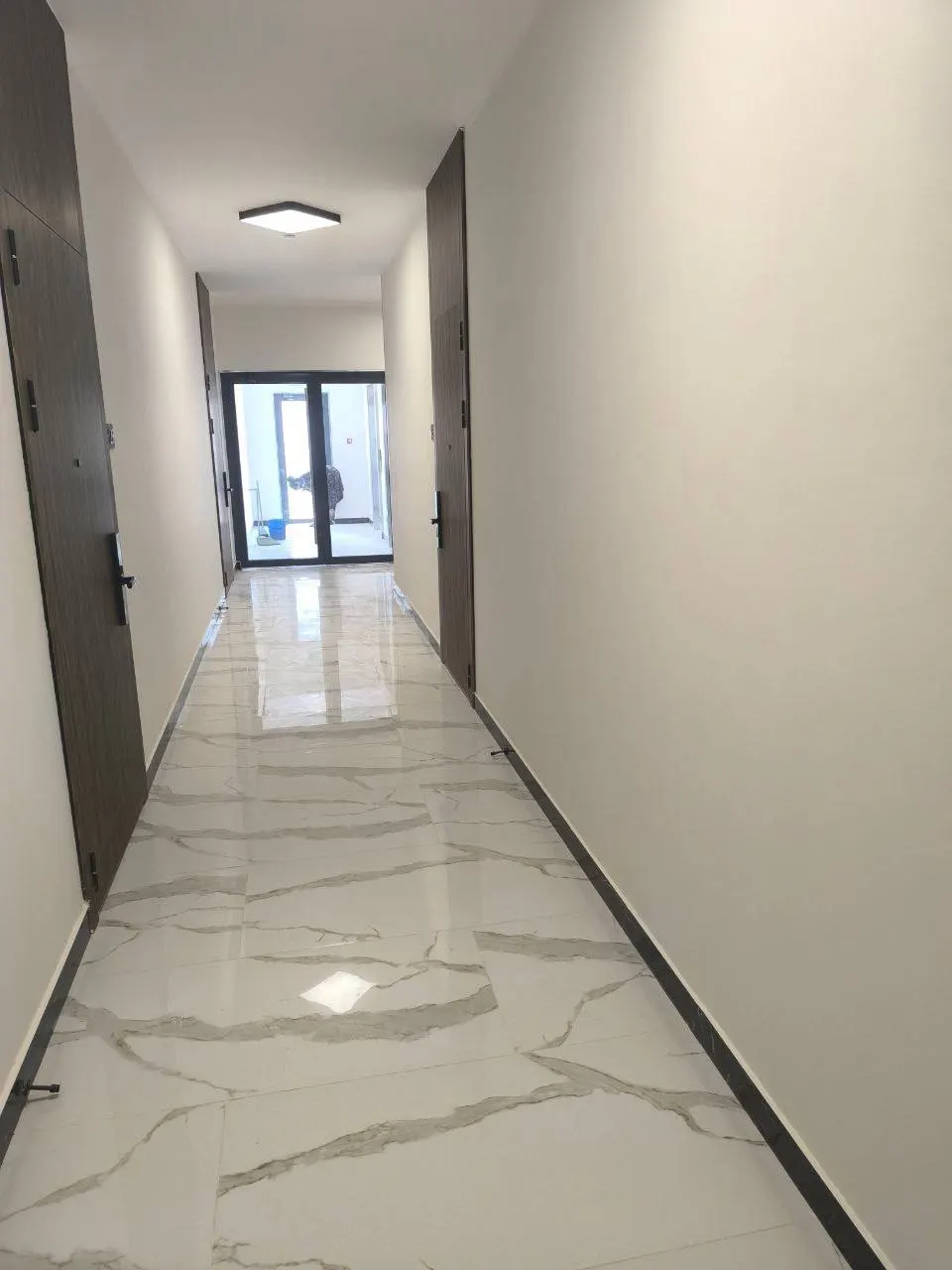 Продаётся 2-комнатная квартира, 40 м², 8/12 этаж — Алмазарский район