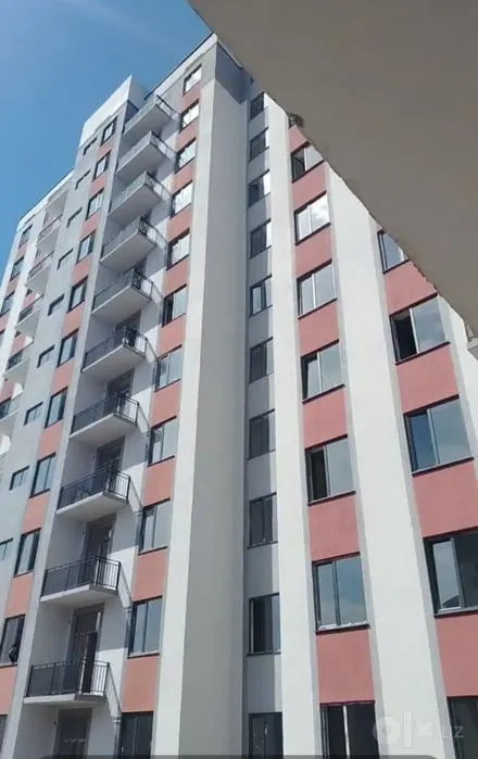 Продаётся 2-комнатная квартира, 60 м², 6/12 этаж — Навои