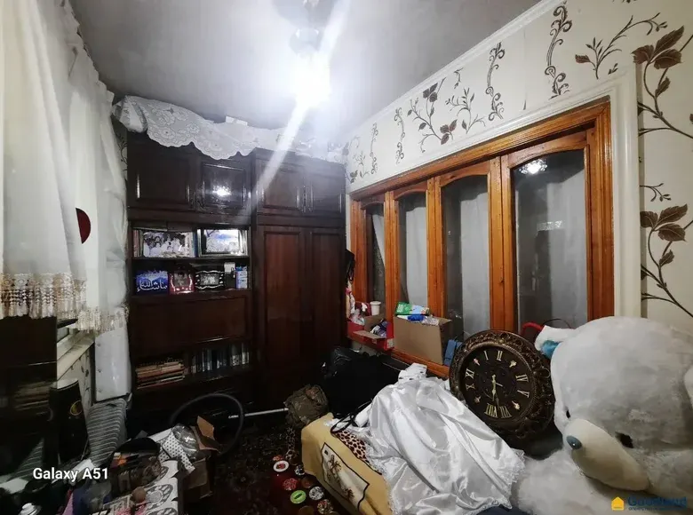 Сотилади 3 хонали квартира, 77 м², 1/5 қават — Тошкент шаҳри