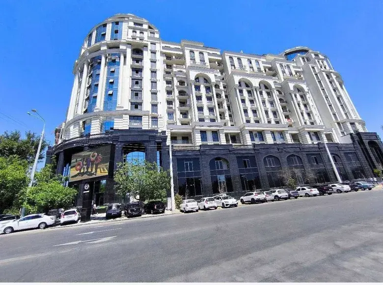 Продаётся коммерческое помещение, 460 м² — Юнусабадский район