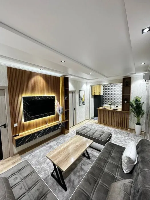 Сдаётся 1-комнатная квартира, 50 м², 5/9 этаж — Шайхантахурский район