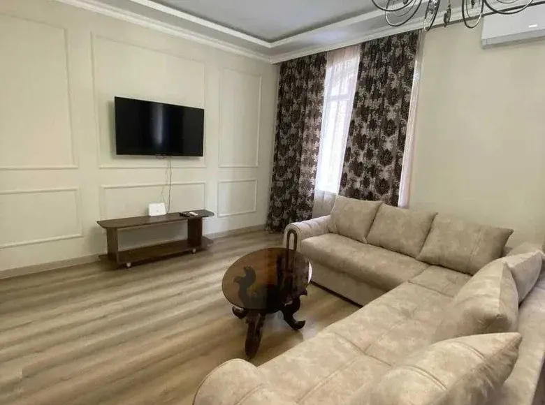 Ijaraga beriladi 2 xonali kvartira, 100 m², 2/7 qavat — Yashnobod tumani
