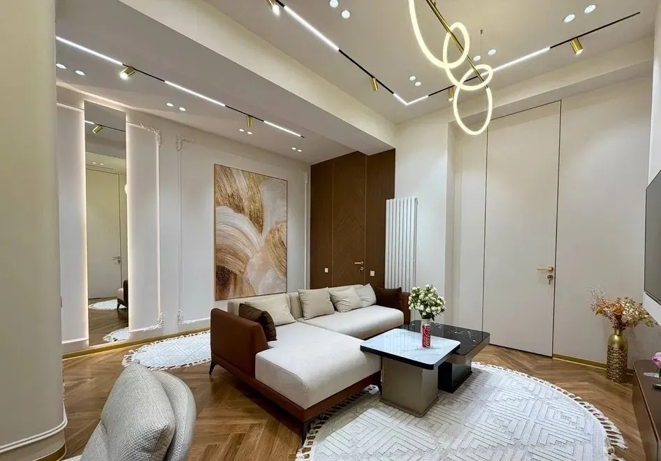 Сдаётся 3-комнатная квартира, 110 м², 5/7 этаж — Шайхантахурский район
