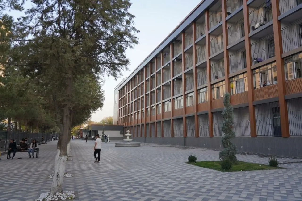 Продаётся коммерческое помещение, 11000 м², 75 сот. — Алмазарский район