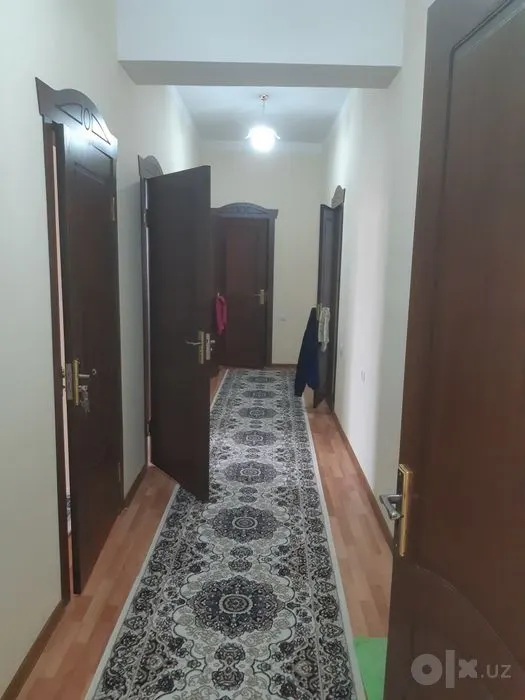 Продаётся 3-комнатная квартира, 81 м², 2/5 этаж — Джамбайский район
