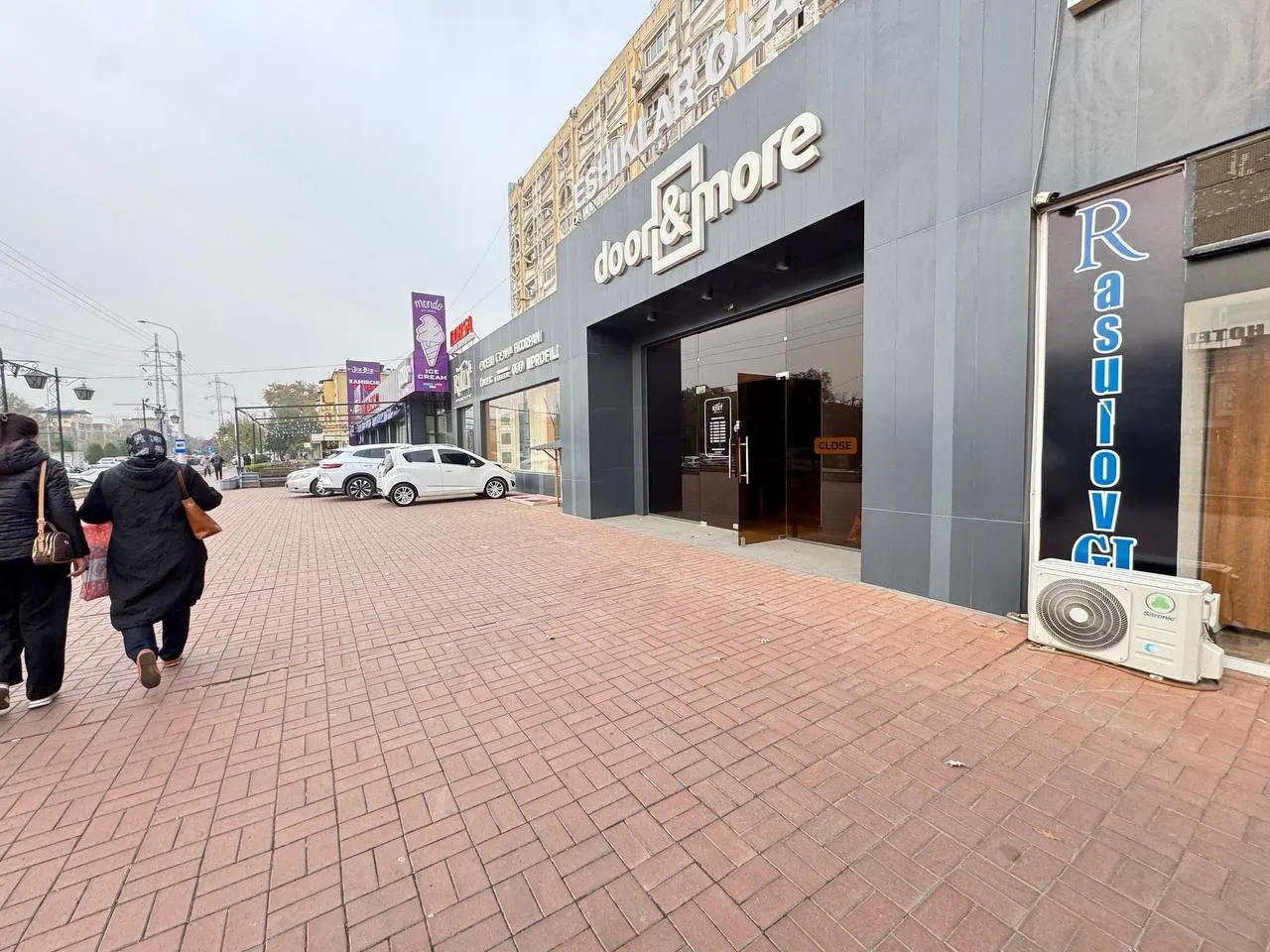Ижарага берилади тижорат биноси, 285 м² — Чилонзор тумани