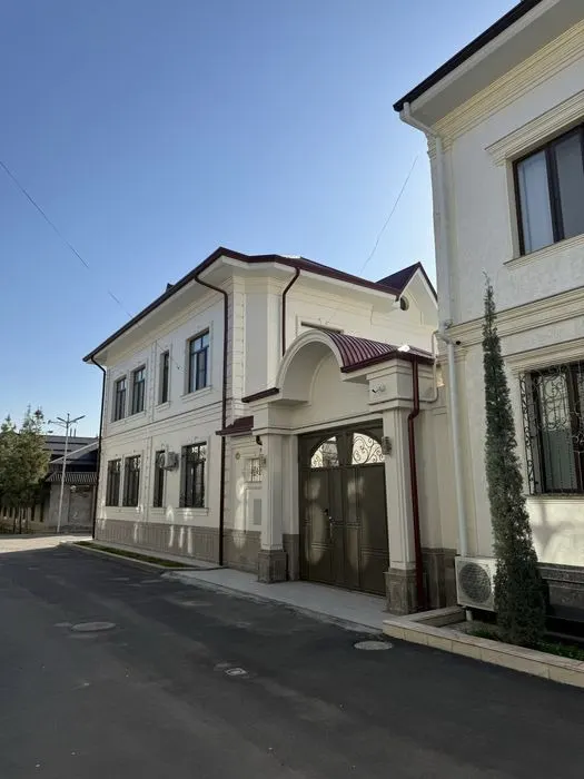Сдаётся 6-комнатный дом, 4.5 сот. — Юнусабадский район