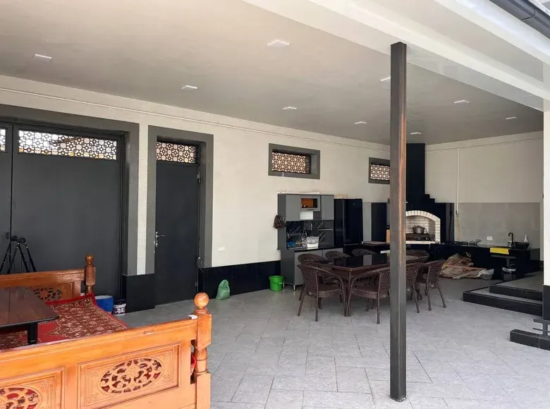 Сотилади 5 хонали ҳовли уй, 3.4 сотих, 258 м² — Сергели тумани