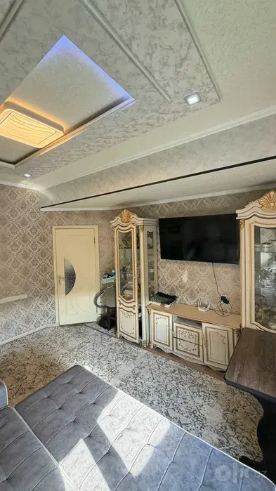 Сотилади 2 хонали квартира, 57 м², 3/7 қават — Сергели тумани