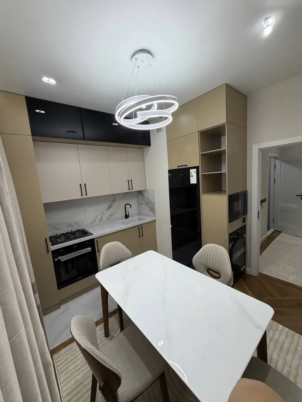 Сотилади 3 хонали квартира, 70 м², 6/10 қават — Яшнобод тумани
