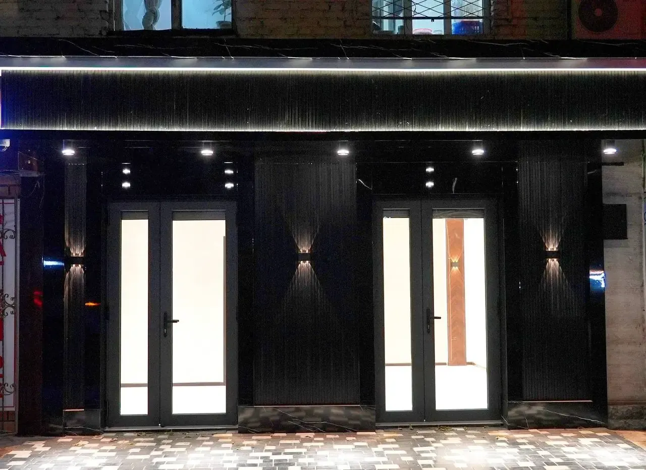 Продаётся офис, 37 м², 1/4 этаж — Яккасарайский район