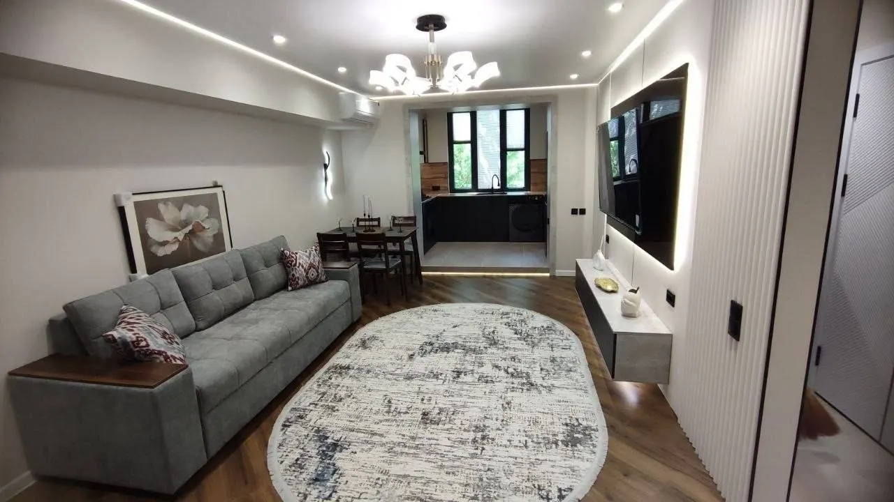Продаётся 2-комнатная квартира, 60 м², 3/4 этаж — Юнусабадский район