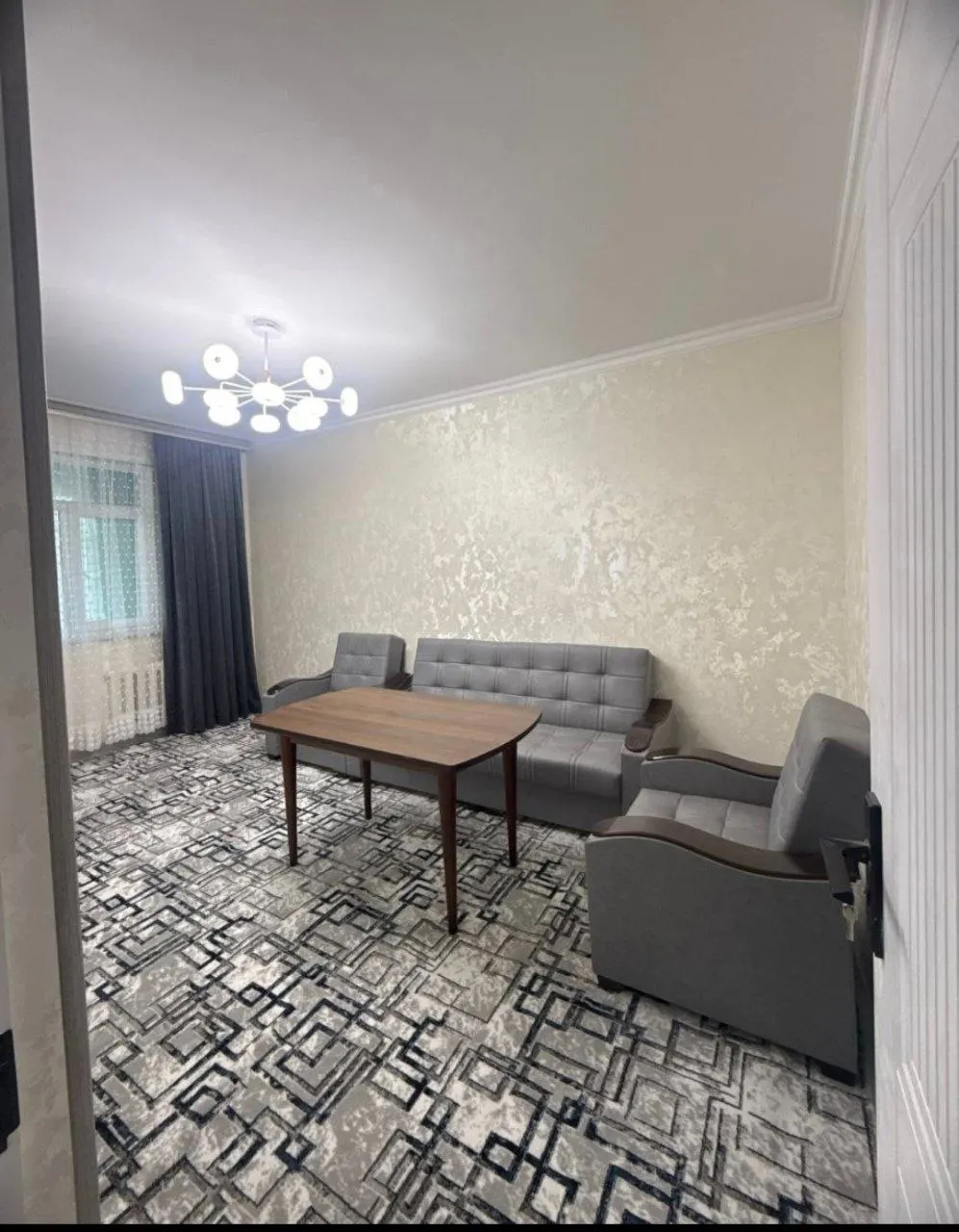 Сдаётся 3-комнатная квартира, 75 м², 3/5 этаж — Чиланзарский район