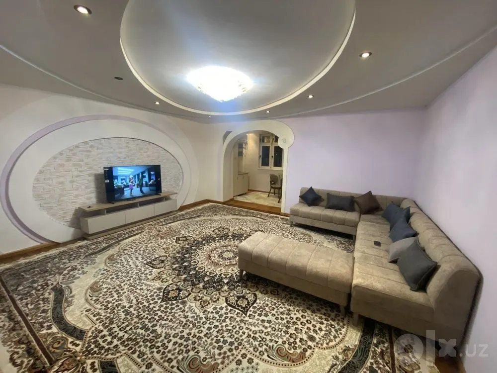 Сдаётся 2-комнатная квартира, 50 м², 1/4 этаж — Юнусабадский район