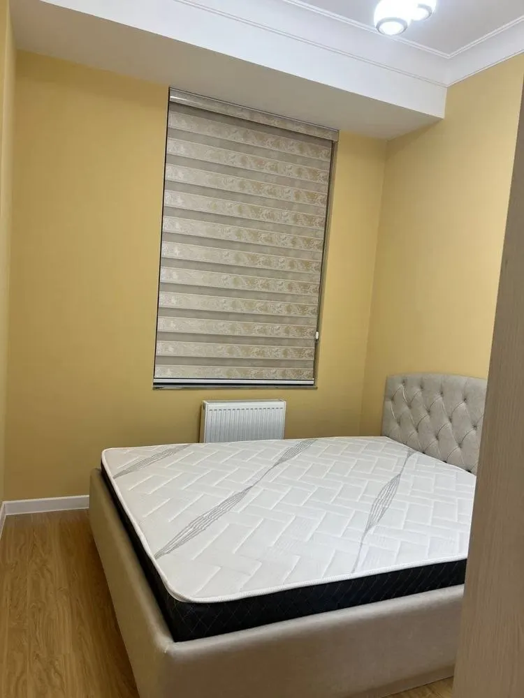 Ижарага берилади 4 хонали квартира, 100 м², 1/3 қават — Олмазор тумани