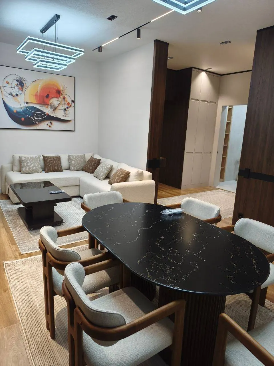 Sotiladi 2 xonali kvartira, 65 m², 6/15 qavat — Yashnobod tumani