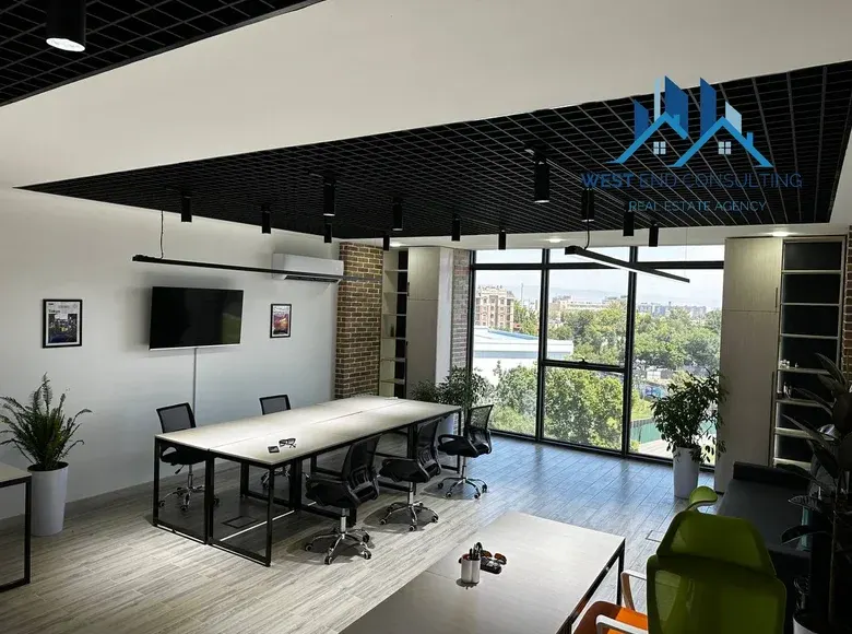 Ижарага берилади тижорат биноси, 76 м² — Яккасарой тумани