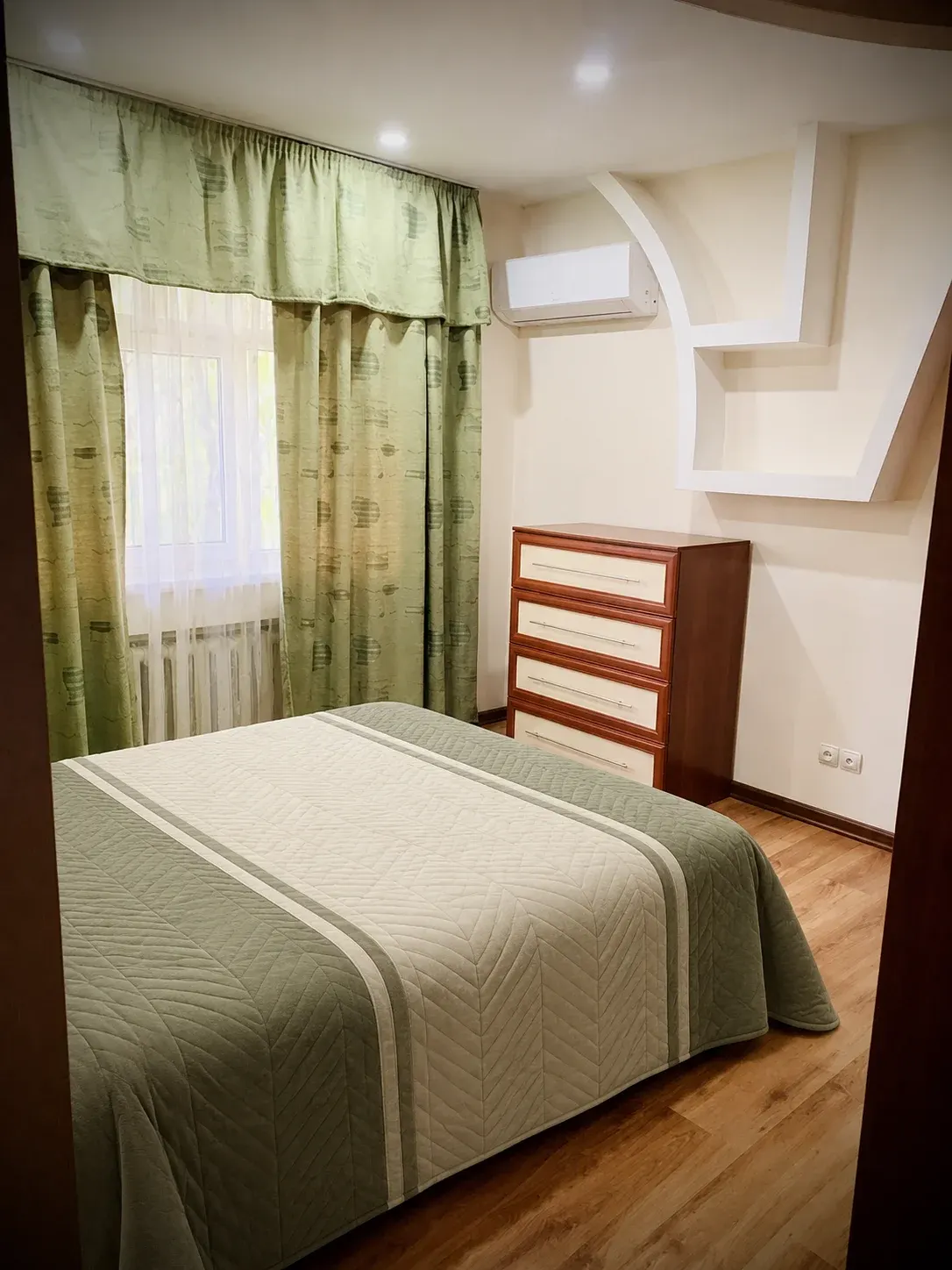 Сдаётся 2-комнатная квартира, 58 м², 2/4 этаж — Мирзо-Улугбекский район