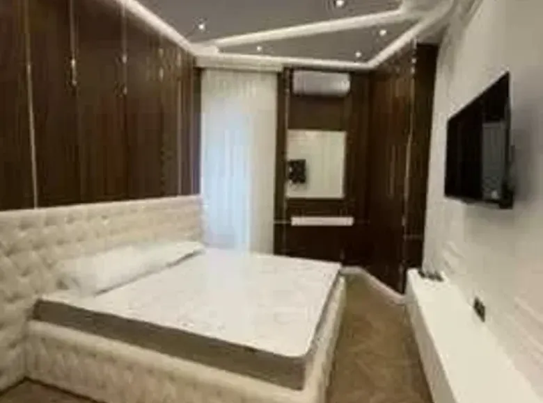 Продаётся 5-комнатная квартира, 206 м², 6/7 этаж — Шайхантахурский район